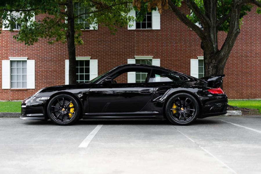  Porsche 911 GT2 (997) 2008 года  (NA) (фото 8 из 197)